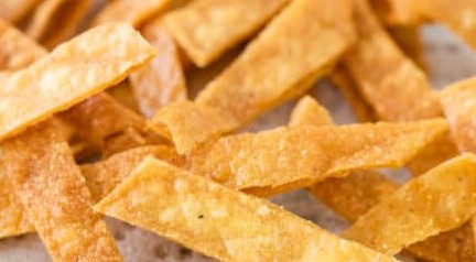 Nachos rettangolari crudi