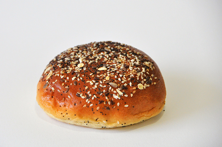 Seed Brioche Bun 75gr.