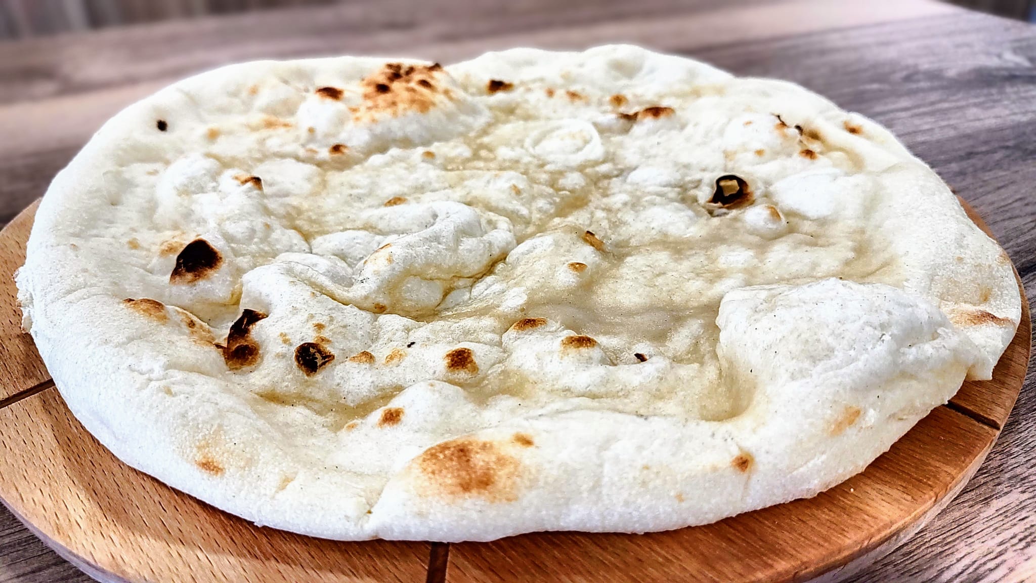 Base per pizza napoletana al forno 33 cm - da 270 a 280 g.