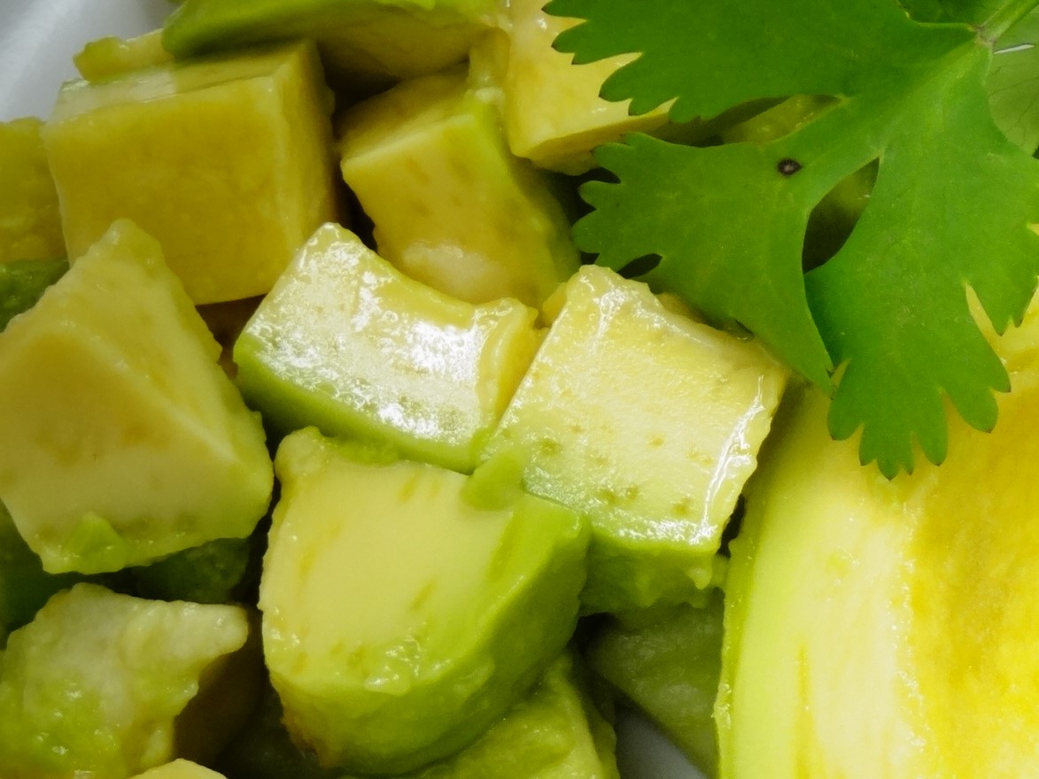 Avocado a cubetti.