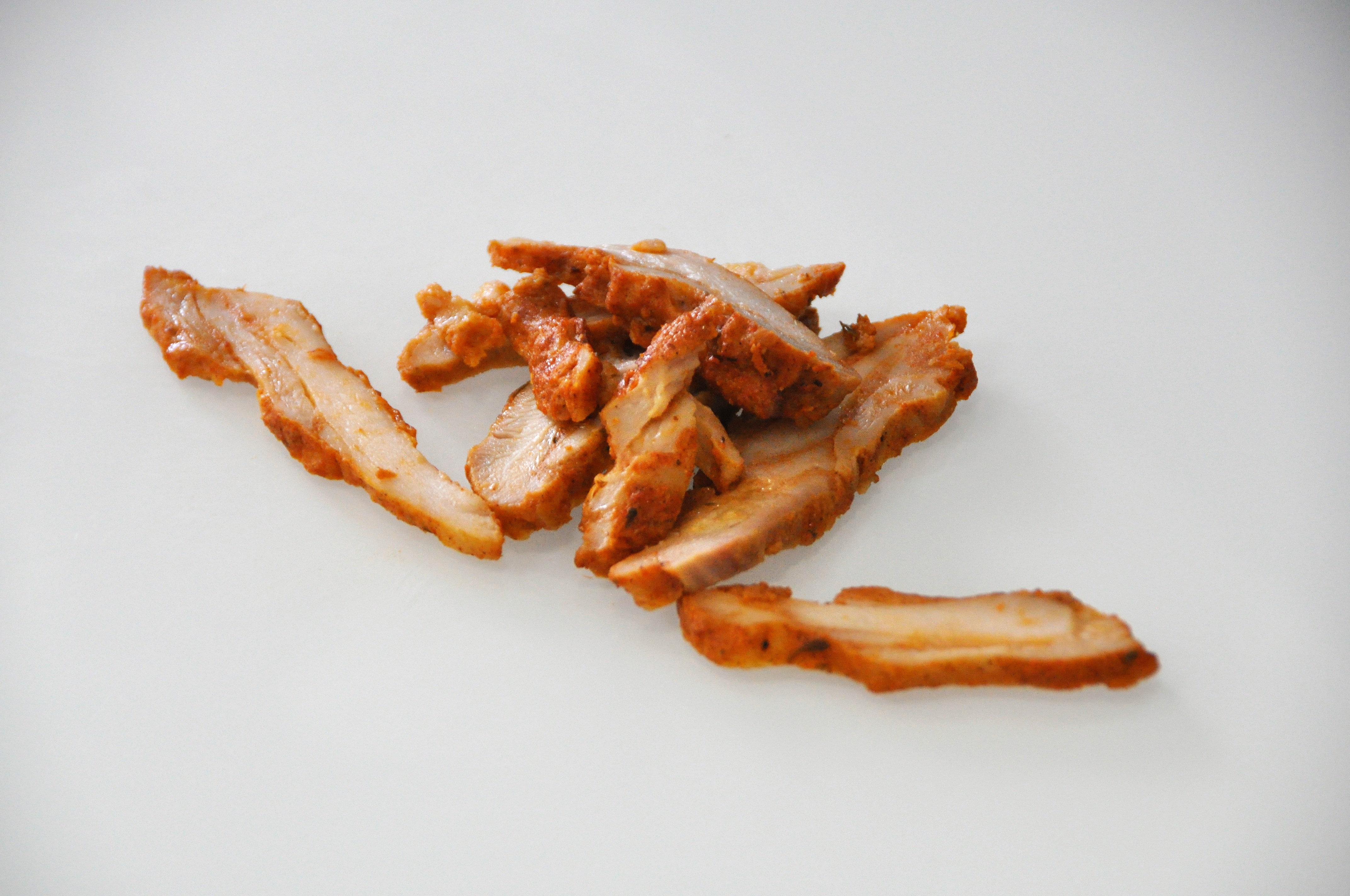 Espetada de frango fatiada acabada