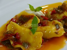 Pancerotti de Frango e Pimentos