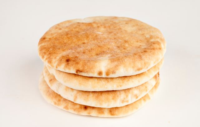 Pan Pita 14 CM. Blanco