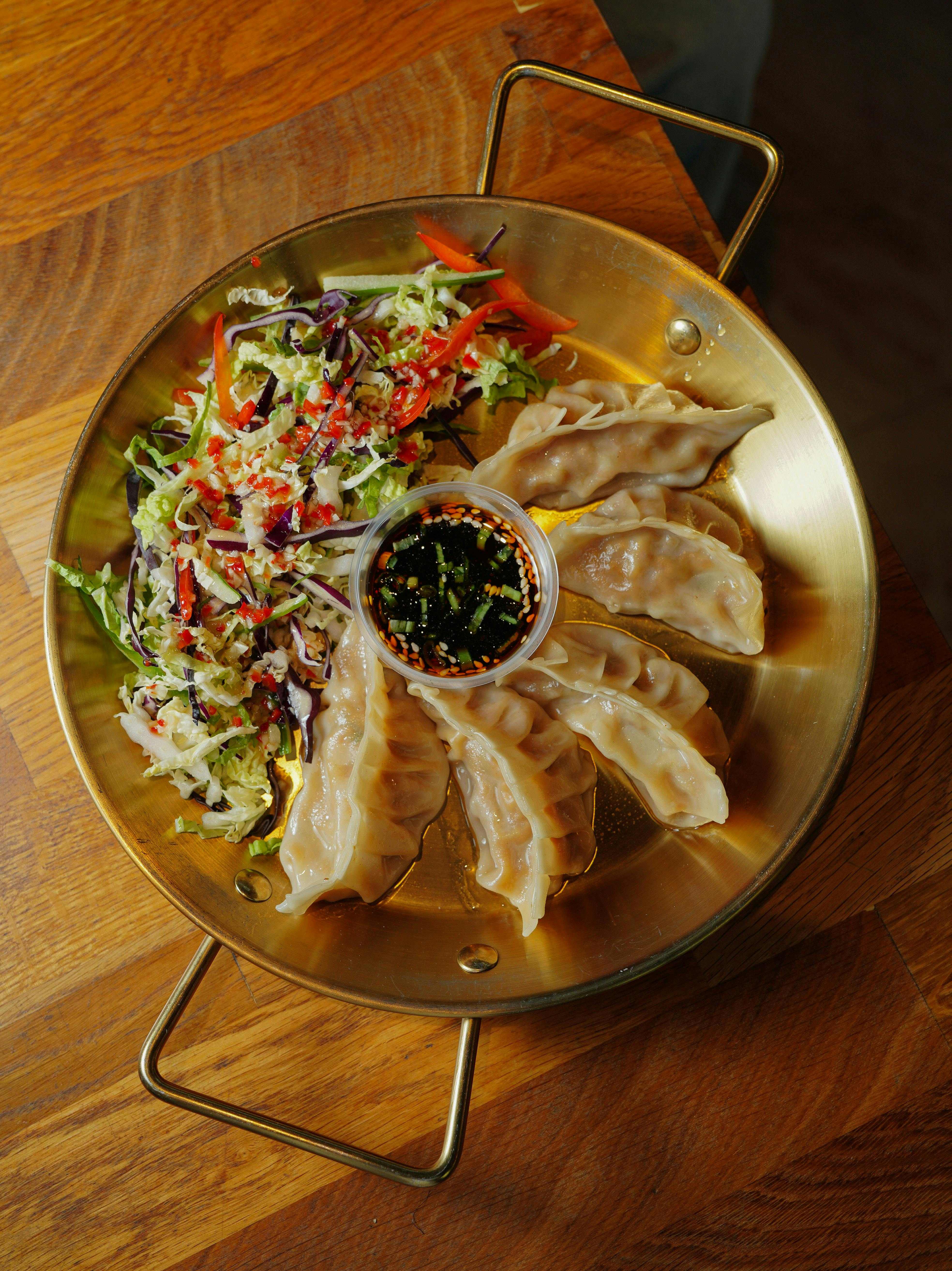 Gyoza di pollo artigianale